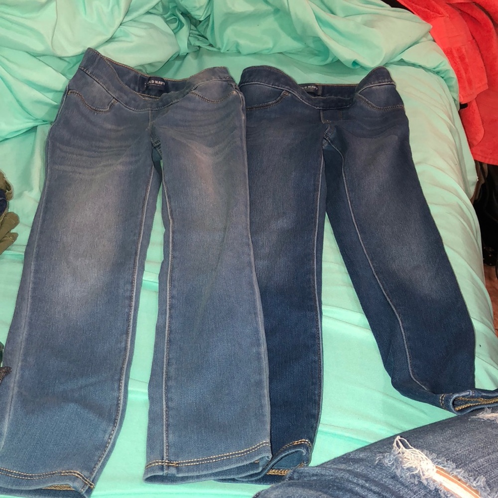 Size 8 Kids Old navy jean, ballerina stretch.